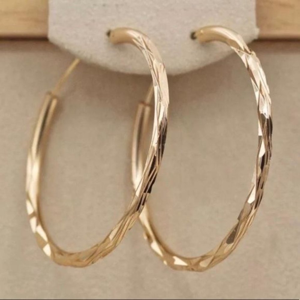 NEW 18K Gold Hoop Earrings, beautiful Earrings, cute Earrings - Picture 2 of 9